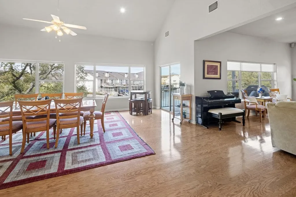 5900 W Fm 2147 Horseshoe Bay TX 78657
