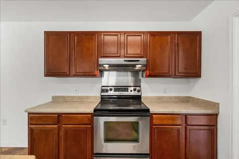 4600 Cottonwood Street Austin TX 78744