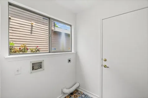 4600 Cottonwood Street Austin TX 78744