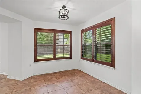 4600 Cottonwood Street Austin TX 78744