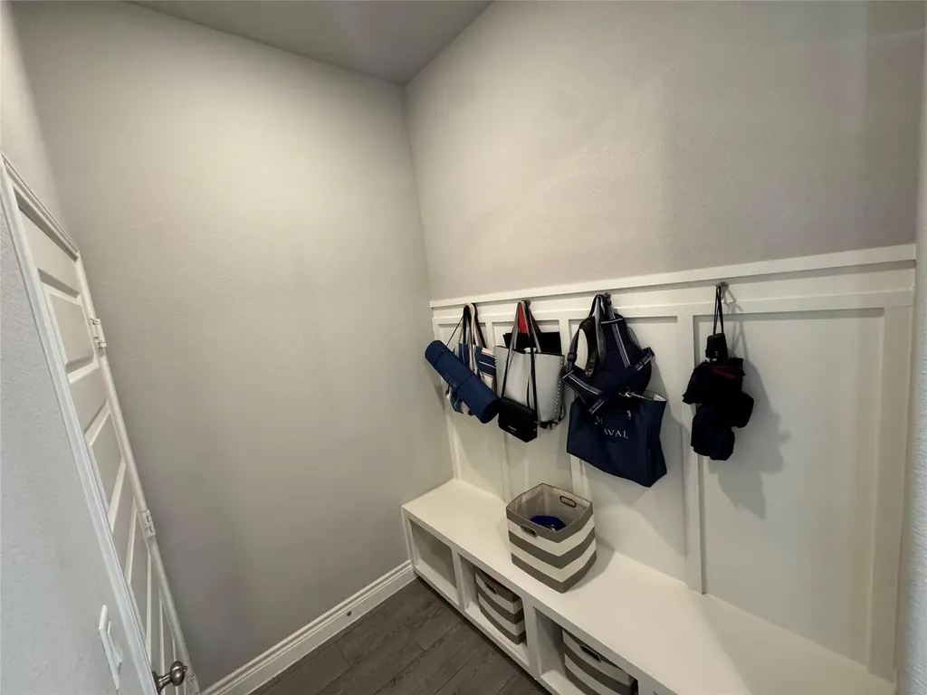 2004 Stirling Street Leander TX 78641