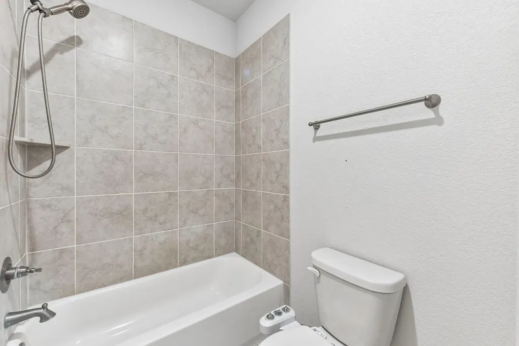 2213 Stampede Drive Leander TX 78641