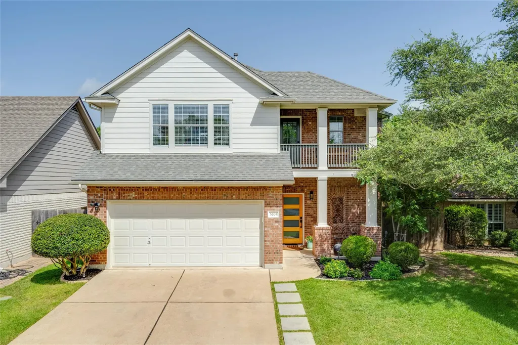 5205 Scottish Thistle Drive Austin TX 78739