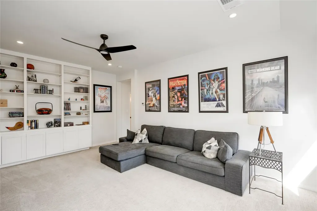 5205 Scottish Thistle Drive Austin TX 78739