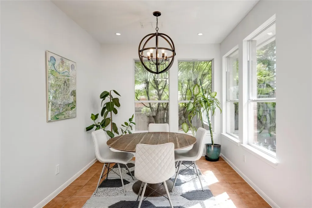 5205 Scottish Thistle Drive Austin TX 78739