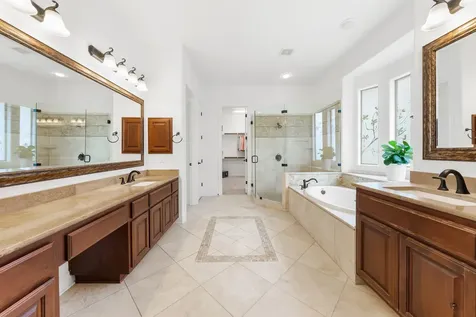 2024 University Club Drive Austin TX 78732