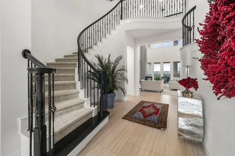 2024 University Club Drive Austin TX 78732