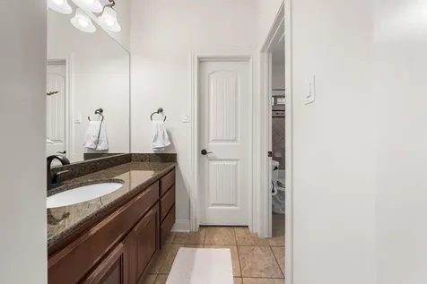 2024 University Club Drive Austin TX 78732