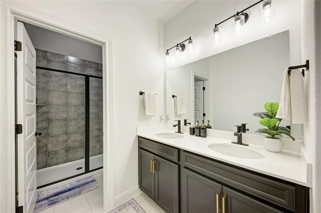 316 Regatta Trail Leander TX 78641
