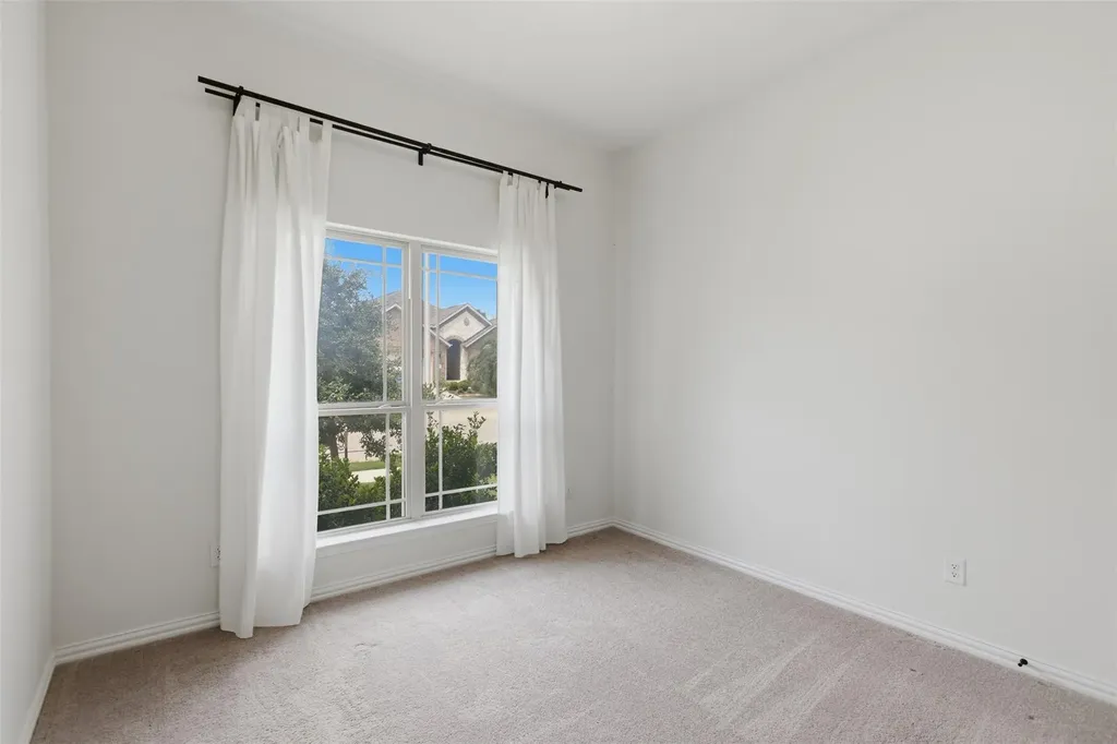 2236 Mcclendon Trail Leander TX 78641
