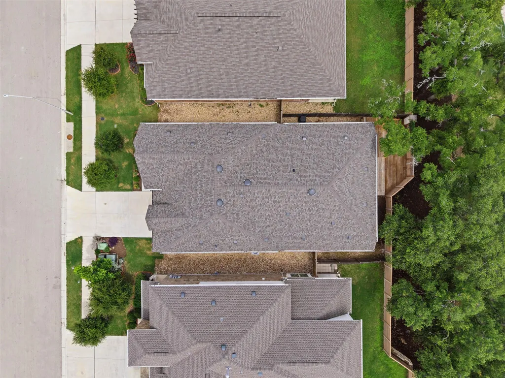 2236 Mcclendon Trail Leander TX 78641