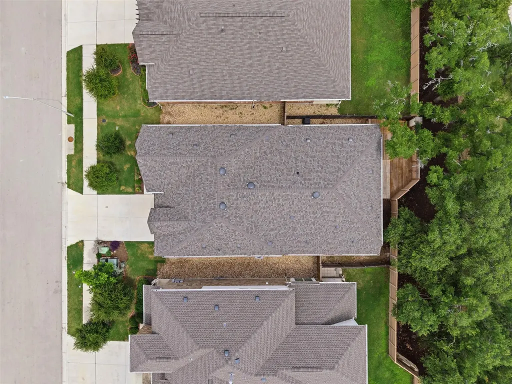 2236 Mcclendon Trail Leander TX 78641