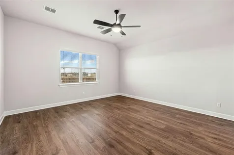 405 W Luna Blue Lane Jarrell TX 76537