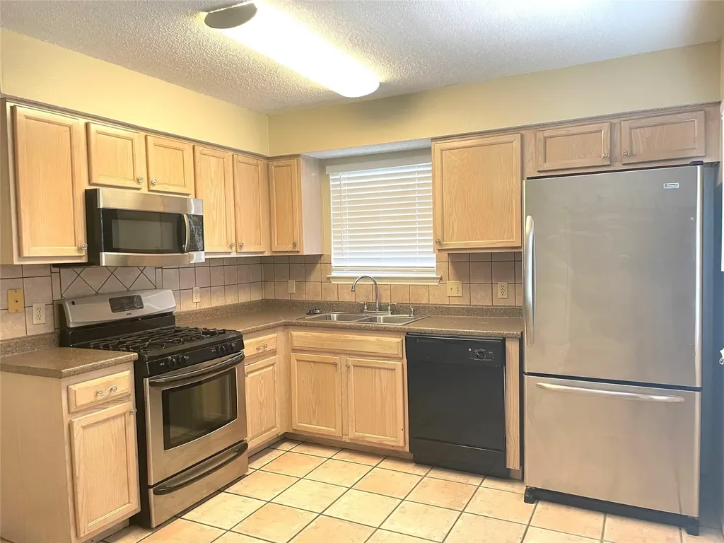 8501 Bismark Cove Austin TX 78745