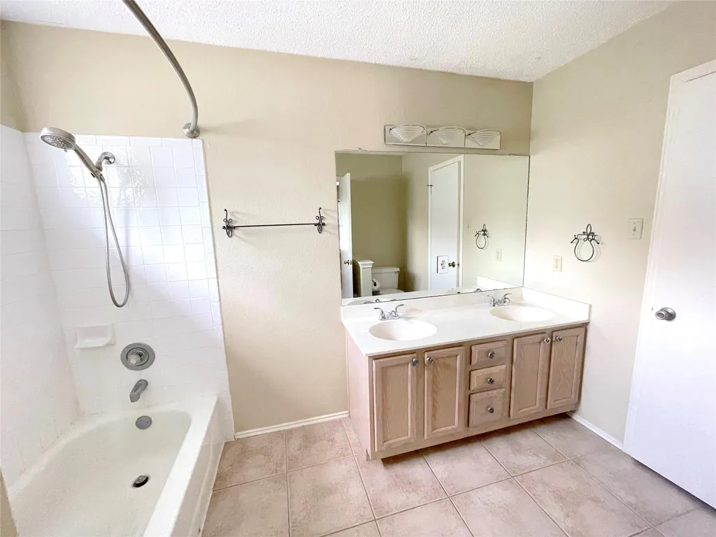 8501 Bismark Cove Austin TX 78745
