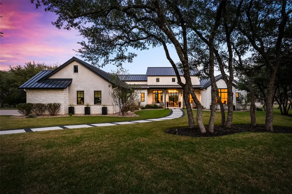 945 Rivercliff Drive Spicewood TX 78669