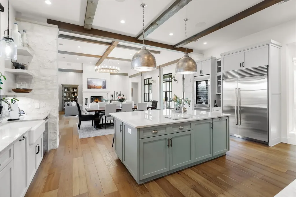 945 Rivercliff Drive Spicewood TX 78669