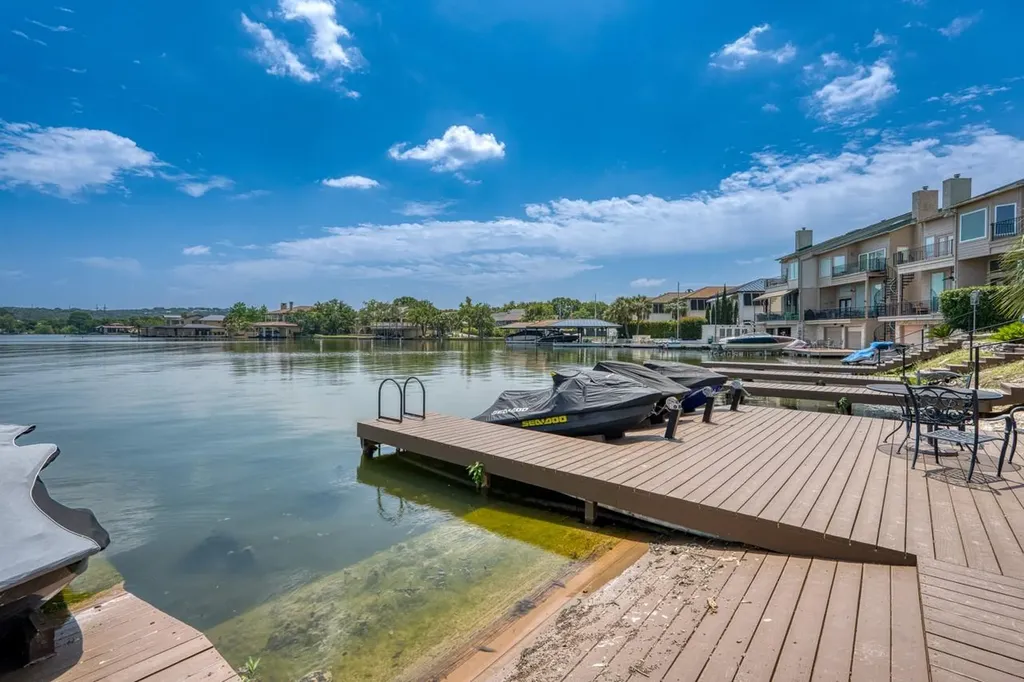 104 Cove E Horseshoe Bay TX 78657