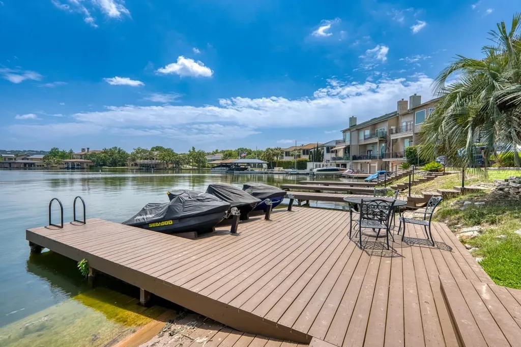 104 Cove E Horseshoe Bay TX 78657