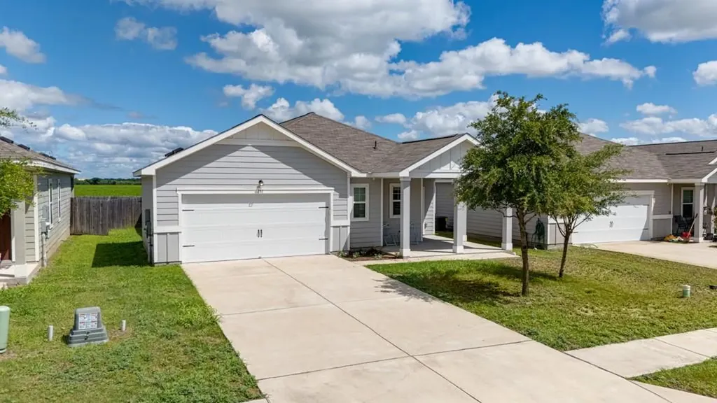 151 Shiro Drive Kyle TX 78640
