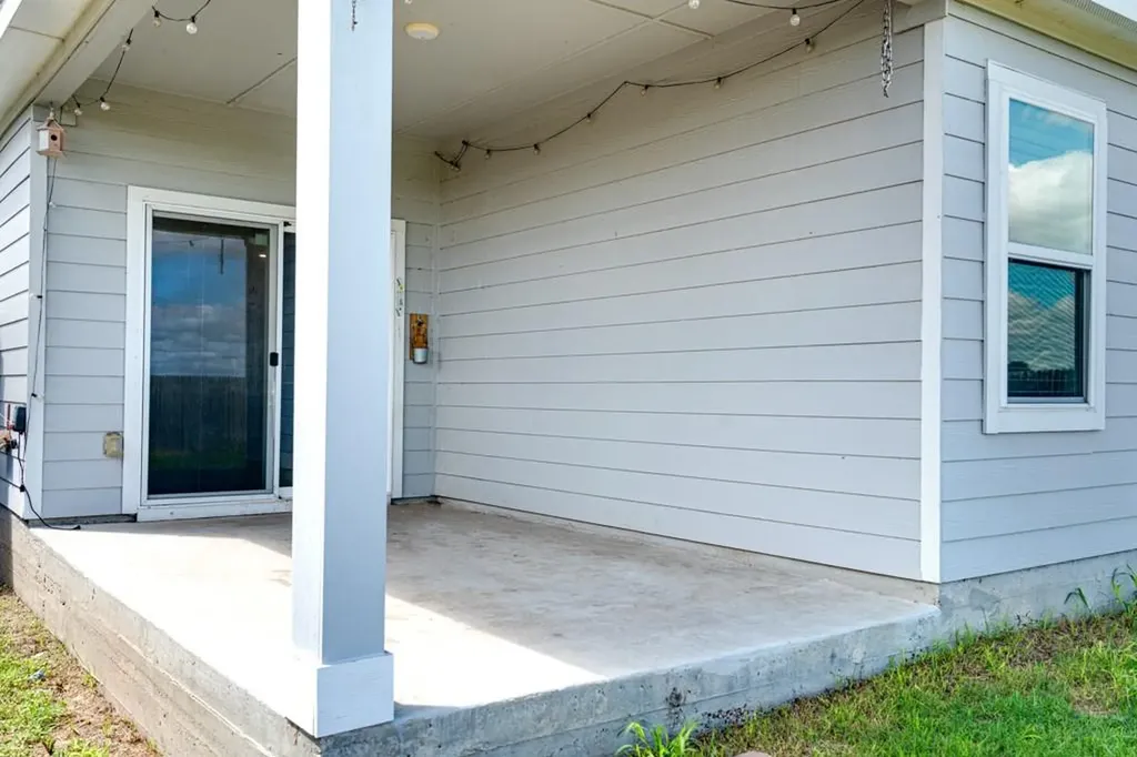 151 Shiro Drive Kyle TX 78640