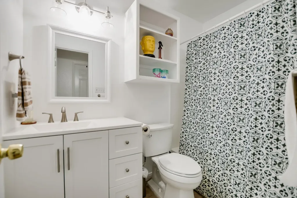 11708 Kings View Court Austin TX 78750