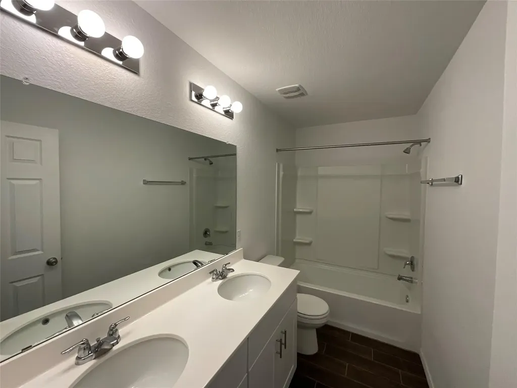 128 Banyon Drive Liberty Hill TX 78642