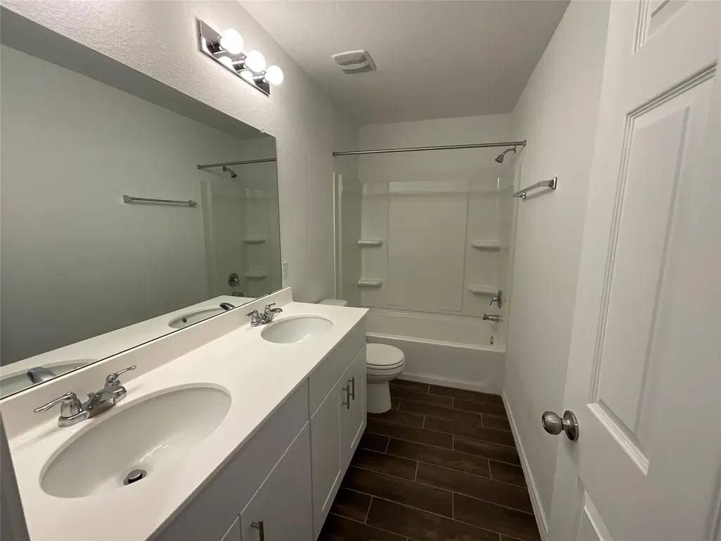 128 Banyon Drive Liberty Hill TX 78642