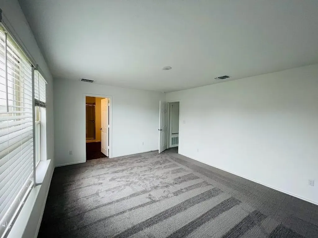 128 Banyon Drive Liberty Hill TX 78642