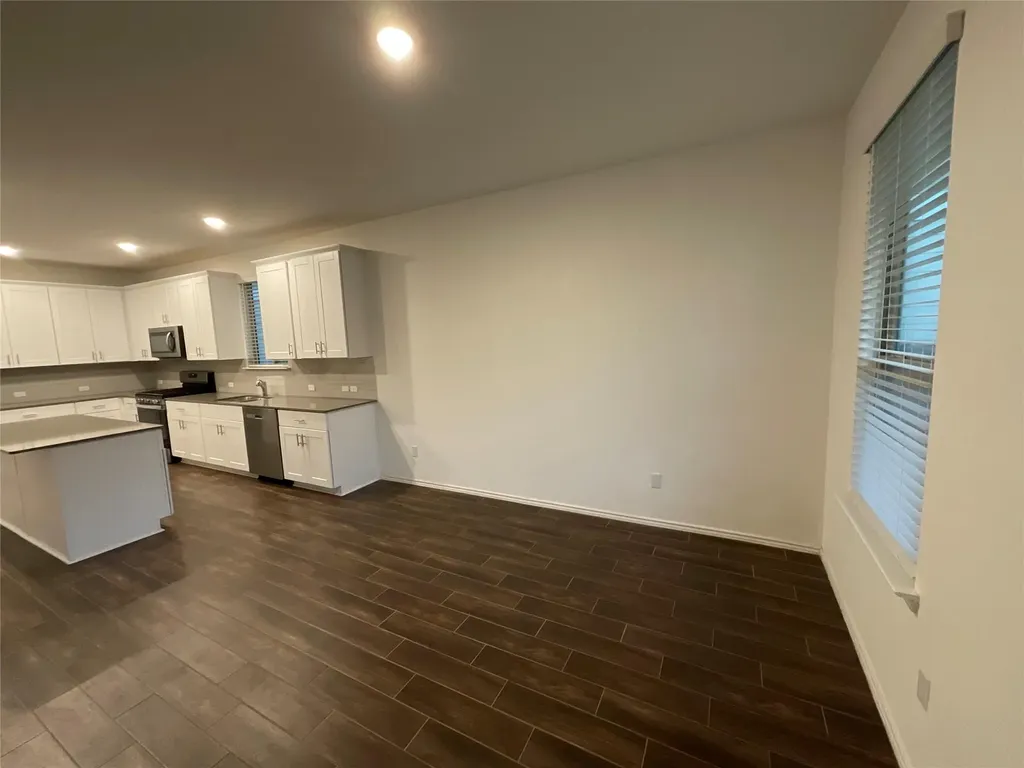 128 Banyon Drive Liberty Hill TX 78642