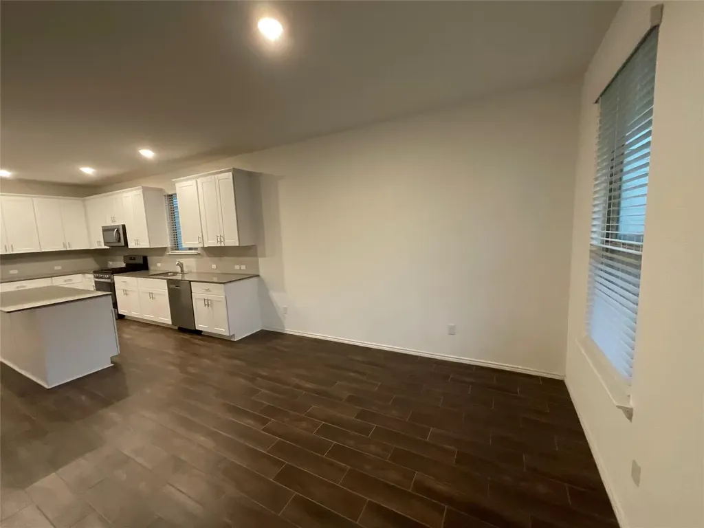 128 Banyon Drive Liberty Hill TX 78642