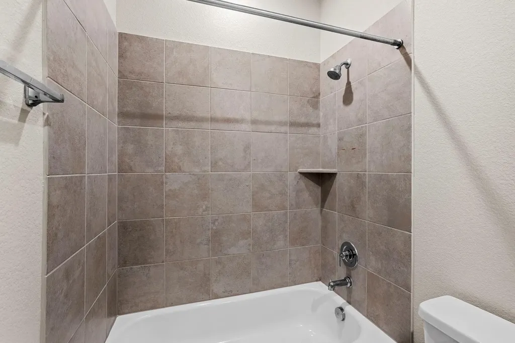 516 Loriner Way Liberty Hill TX 78642