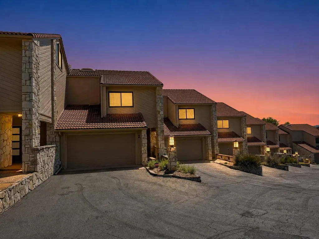 109 Sunshine Horseshoe Bay TX 78657