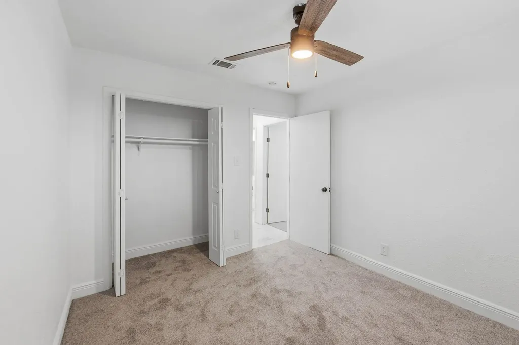 8203 Colony Loop Drive Austin TX 78724