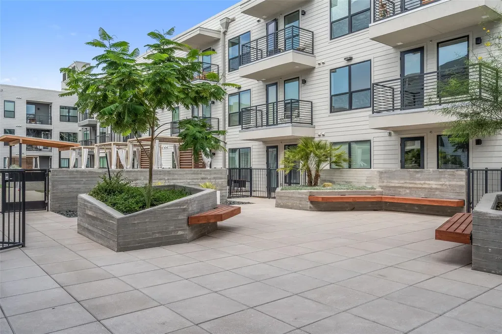 1701 Simond Avenue Austin TX 78723