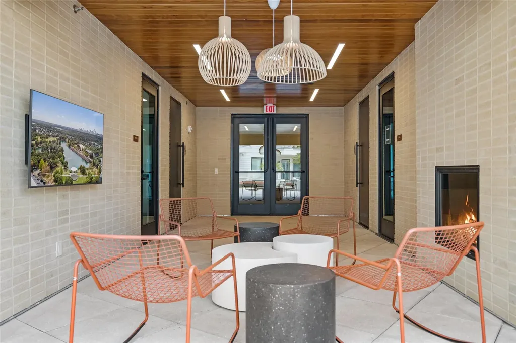 1701 Simond Avenue Austin TX 78723