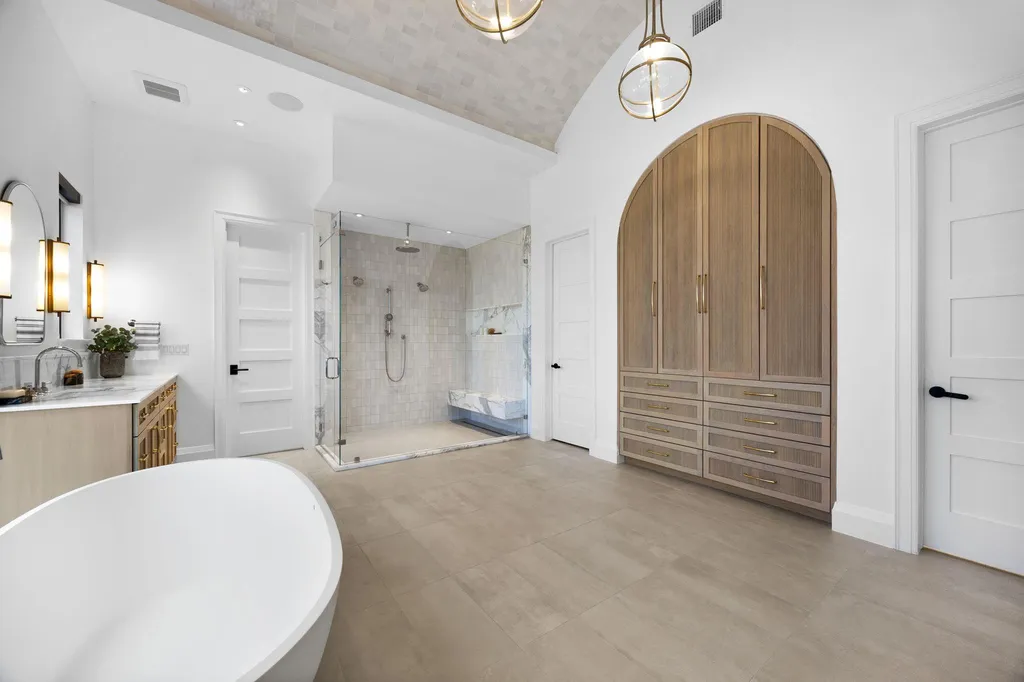 16113 Cool Breeze Cove Austin TX 78738