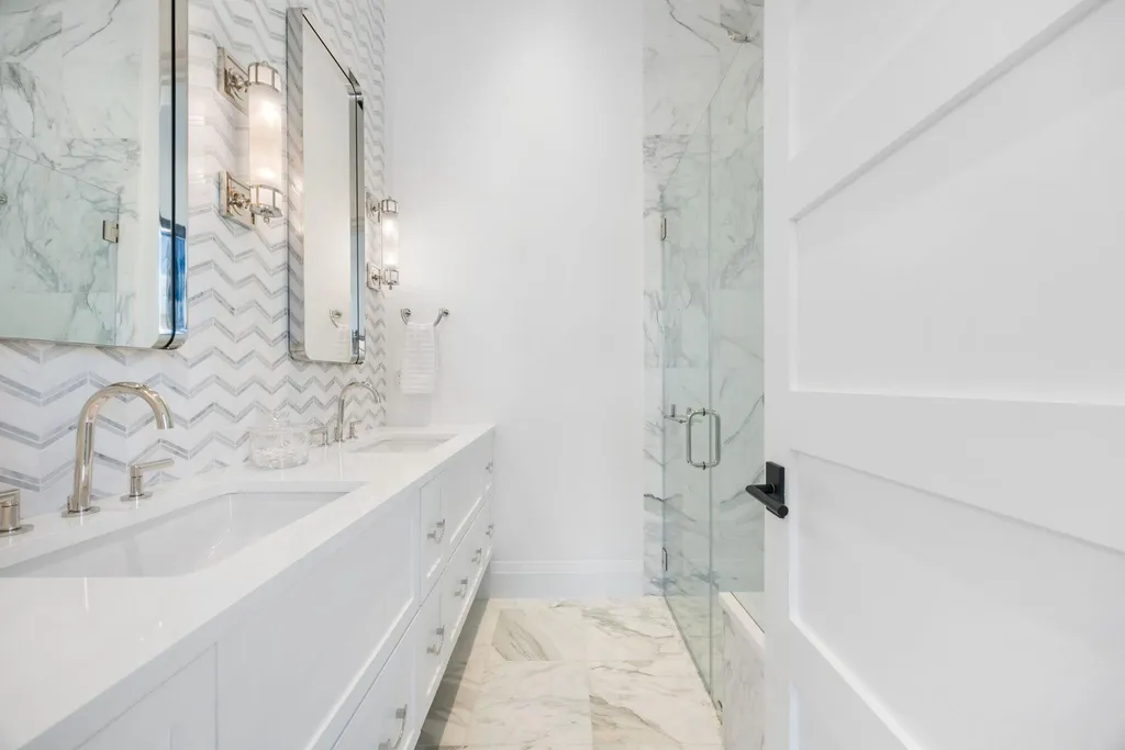 16113 Cool Breeze Cove Austin TX 78738