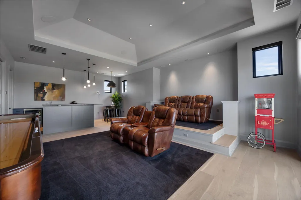 16113 Cool Breeze Cove Austin TX 78738