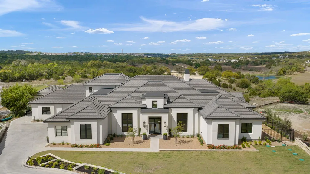 16113 Cool Breeze Cove Austin TX 78738