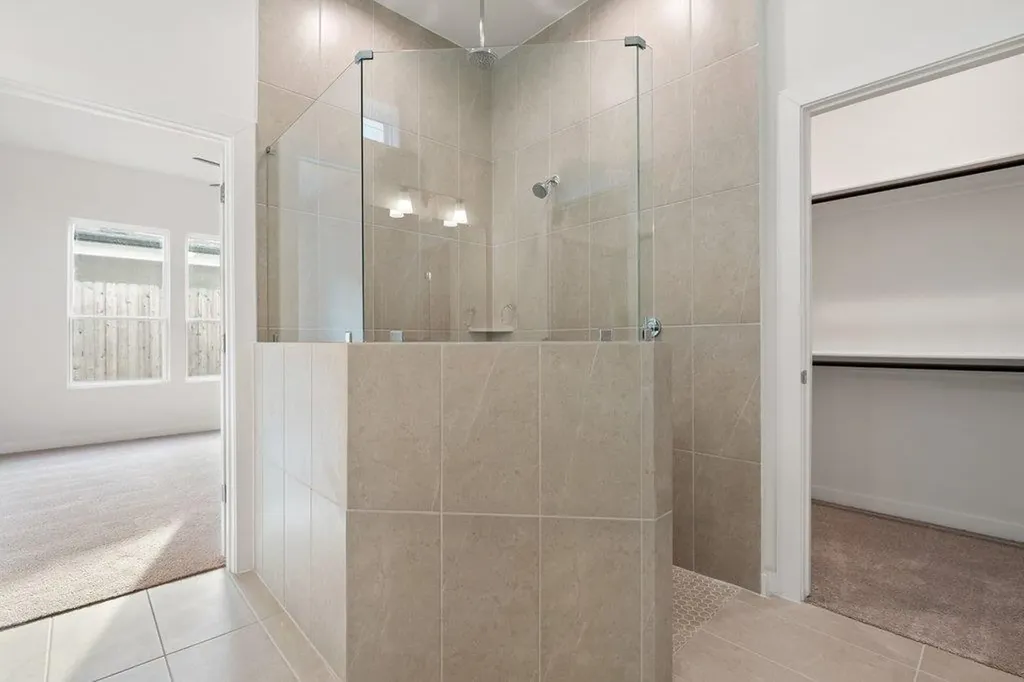 2205 Cento Walk Round Rock TX 78664