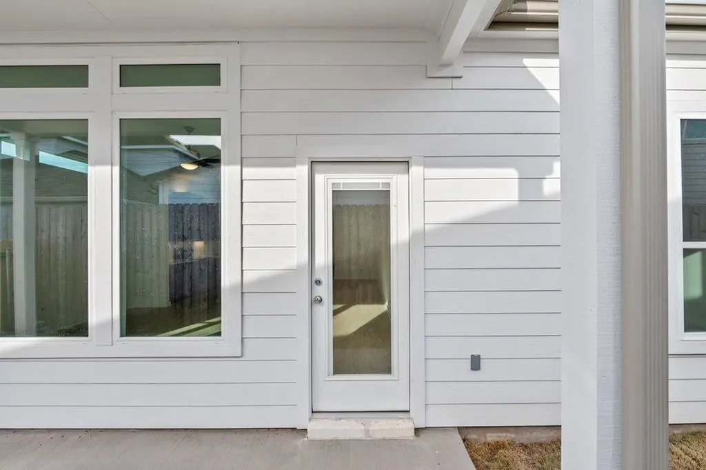2205 Cento Walk Round Rock TX 78664