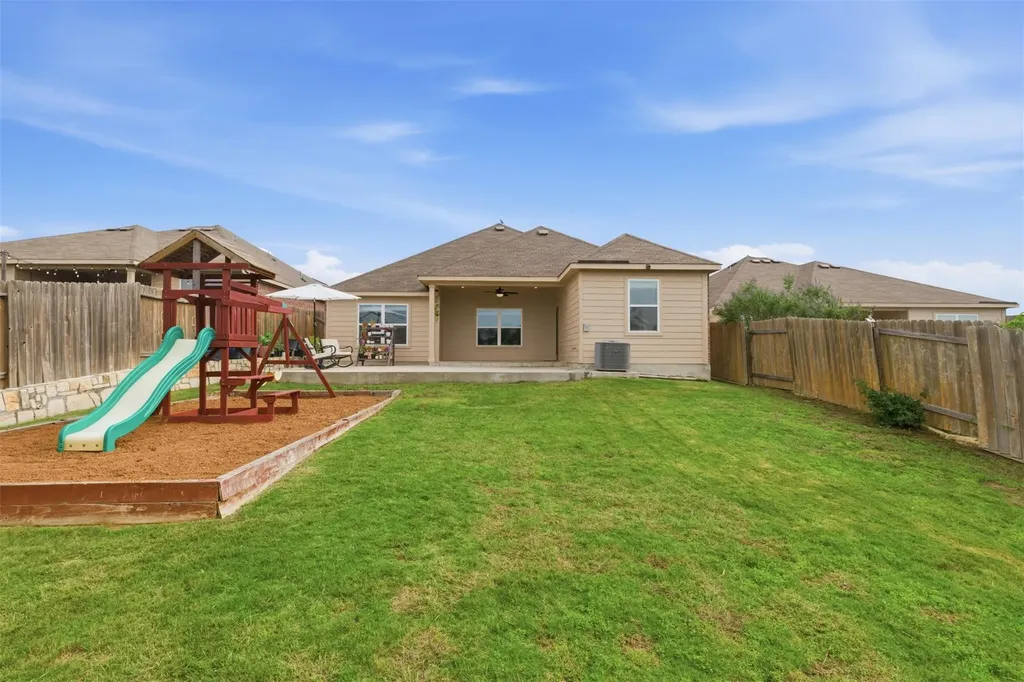 19705 Woodrow Wilson Street Manor TX 78653