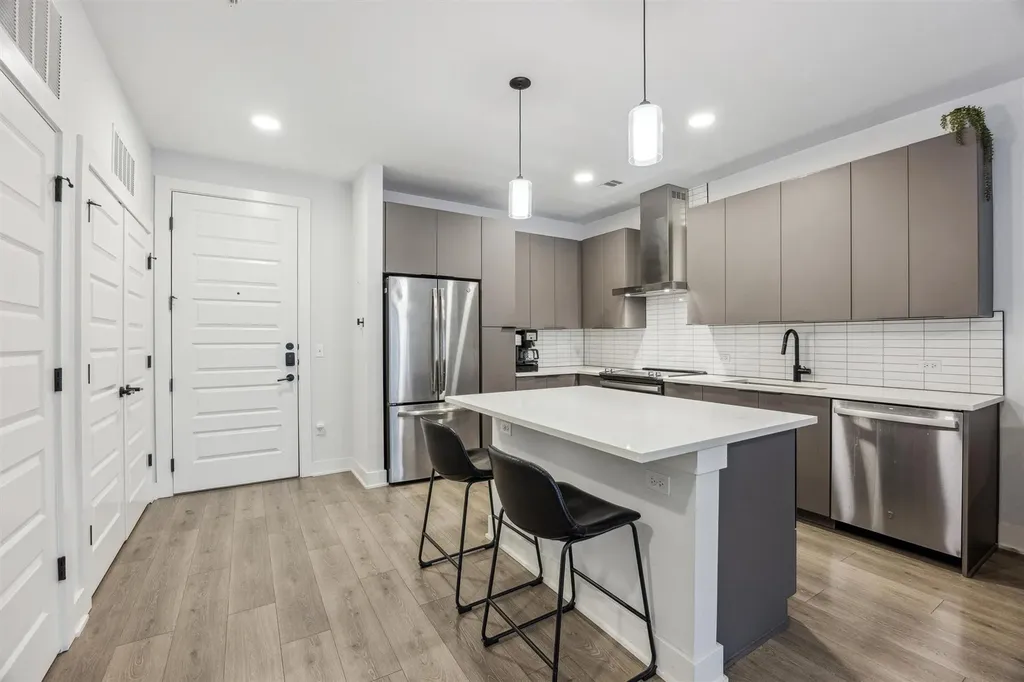 2220 Webberville Road Austin TX 78702
