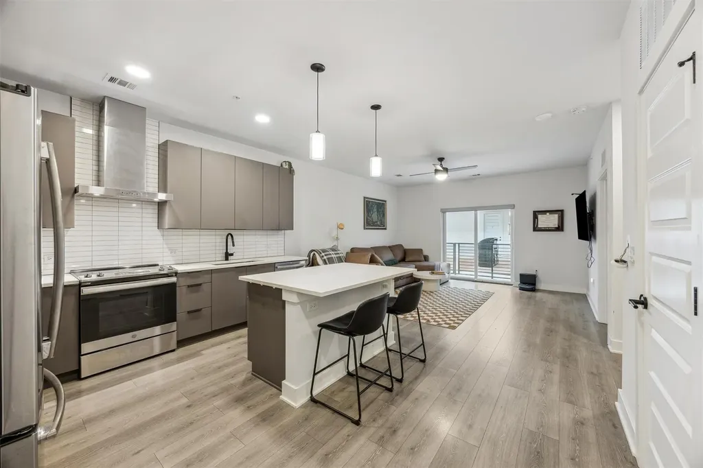 2220 Webberville Road Austin TX 78702