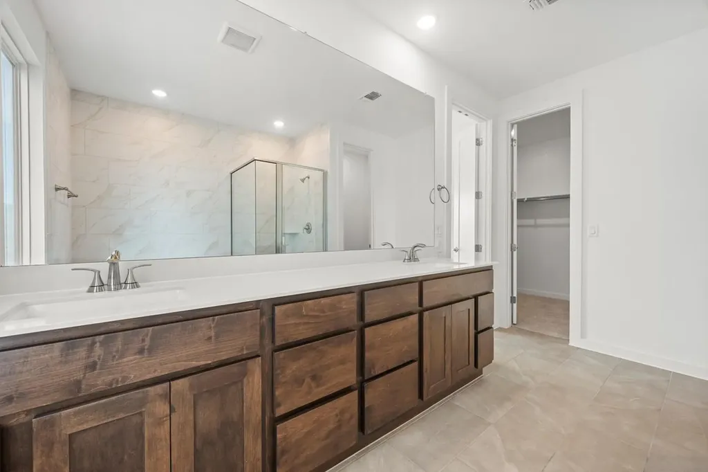 6321 Mcmurtry Street Austin TX 78747