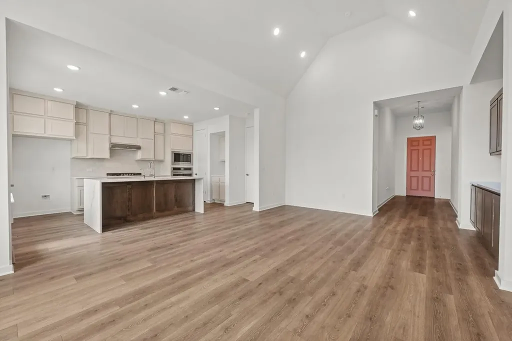 6321 Mcmurtry Street Austin TX 78747