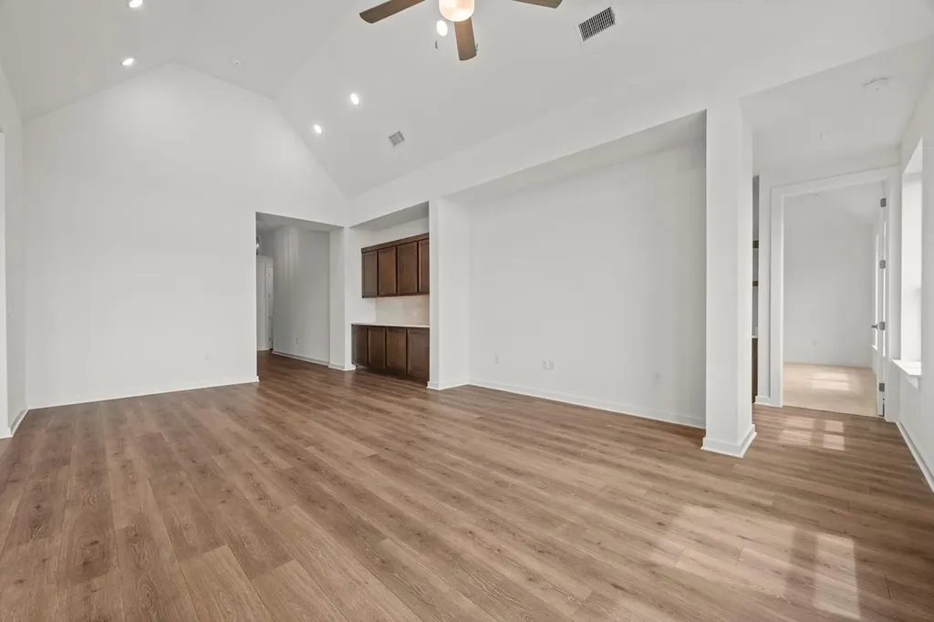 6321 Mcmurtry Street Austin TX 78747