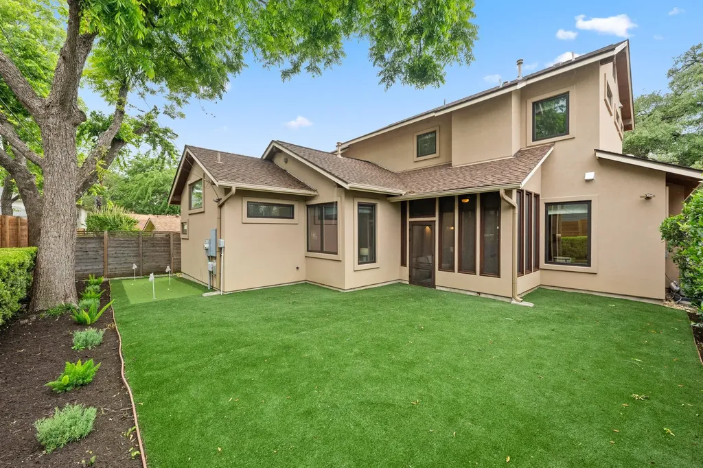 3907 Bailey Lane Austin TX 78756