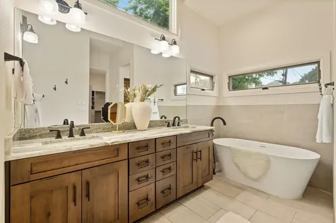 3907 Bailey Lane Austin TX 78756